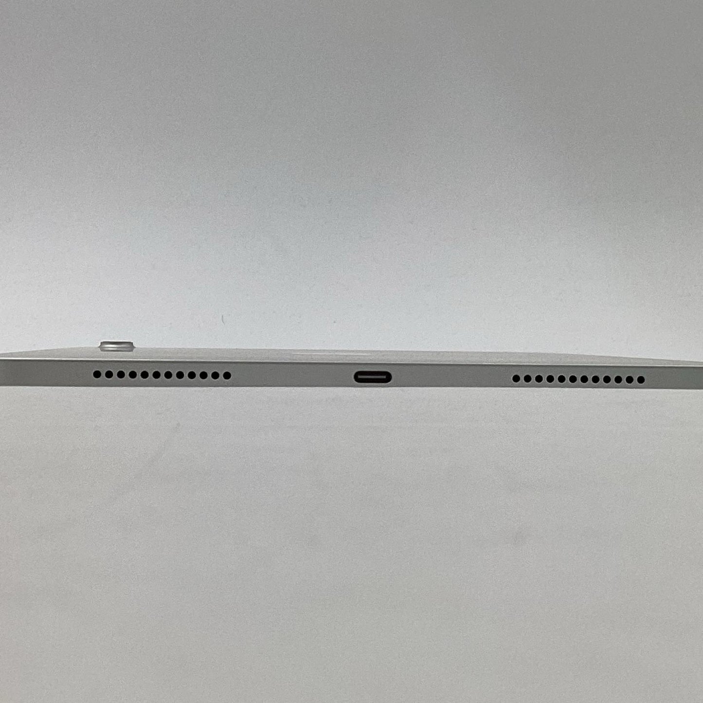 【全額返金保証】【最速発送】Apple iPad iPad 10.9インチ 第10世代 256GB シルバー Wi-Fi 超美品 動作確認済