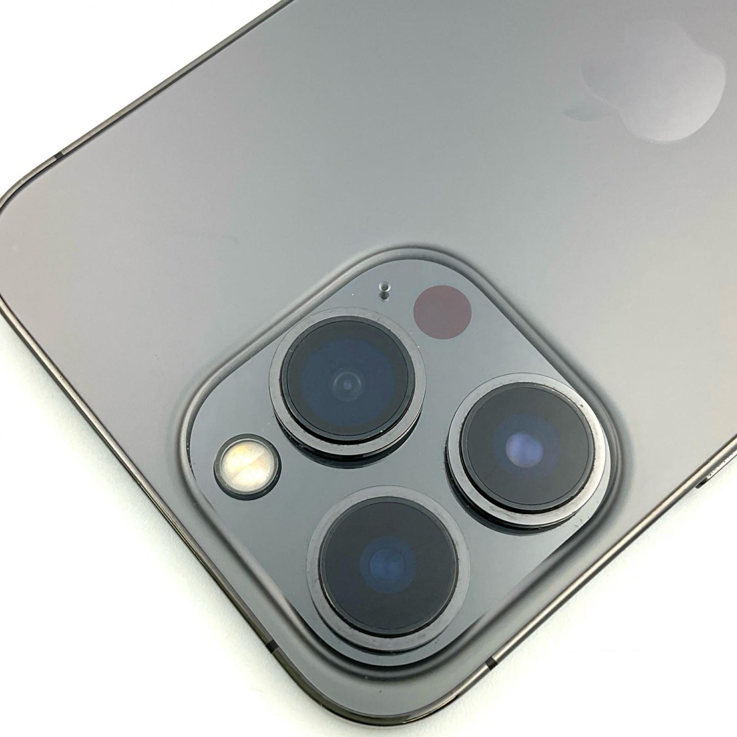 【全額返金保証】【最速発送】Apple iPhone iPhone 13 Pro 128GB グラファイト au 白ロム 動作確認済 83%