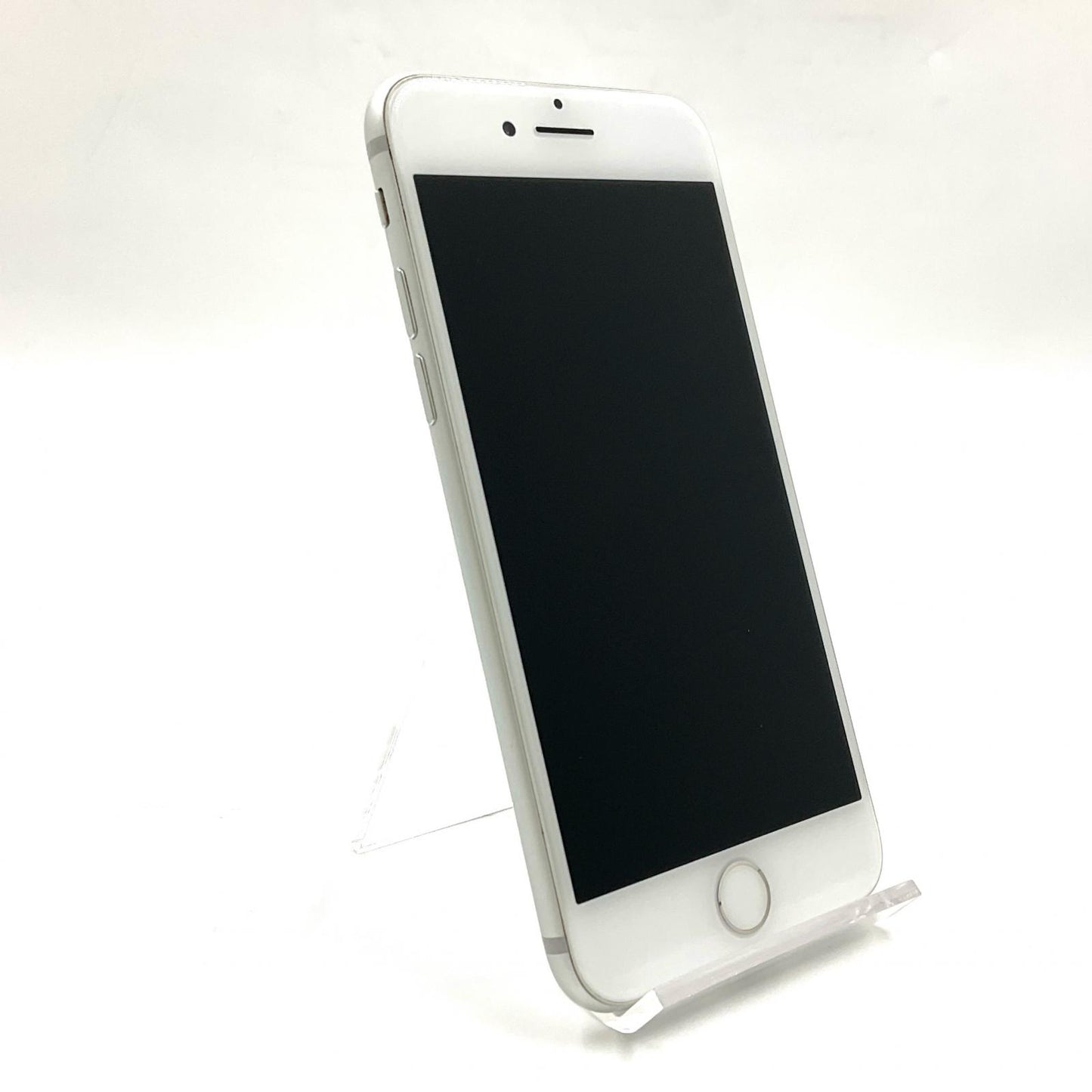 【全額返金保証】【最速発送】Apple iPhone iPhone 7 32GB シルバー docomo 白ロム 動作確認済 83%