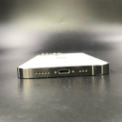 【全額返金保証】【最速発送】Apple iPhone iPhone 13 Pro 256GB シルバー SIMフリー 白ロム 動作確認済 81%
