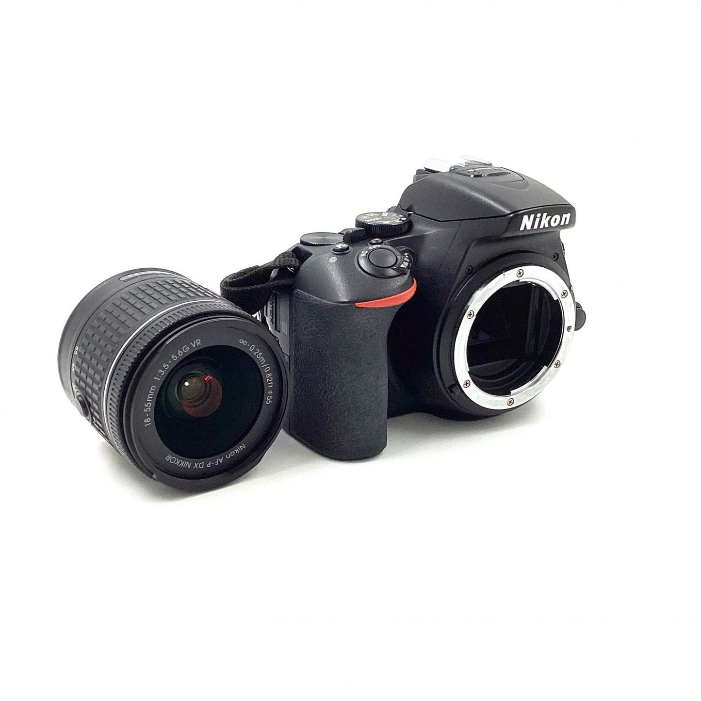 【全額返金保証】【最速発送】Nikon デジタル一眼 D5600 18-55 VR レンズキット ブラック 動作確認済