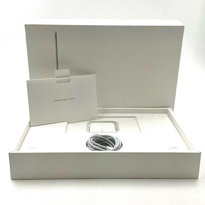 【全額返金保証】【最速発送】Apple MacBook Air 13インチ 2022 Apple M2 8GB SSD 256GB シルバー 100% 動作確認済