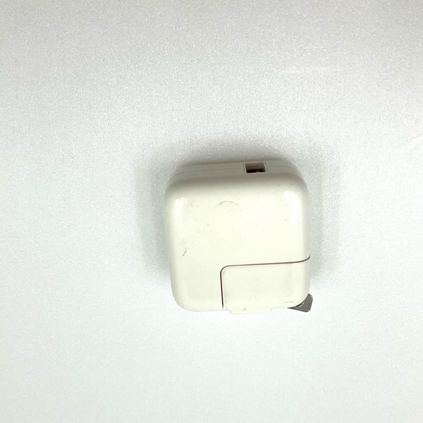 【全額返金保証】【最速発送】Apple iPad Air 10.9インチ 第5世代 64GB パープル Wi-Fi 動作確認済