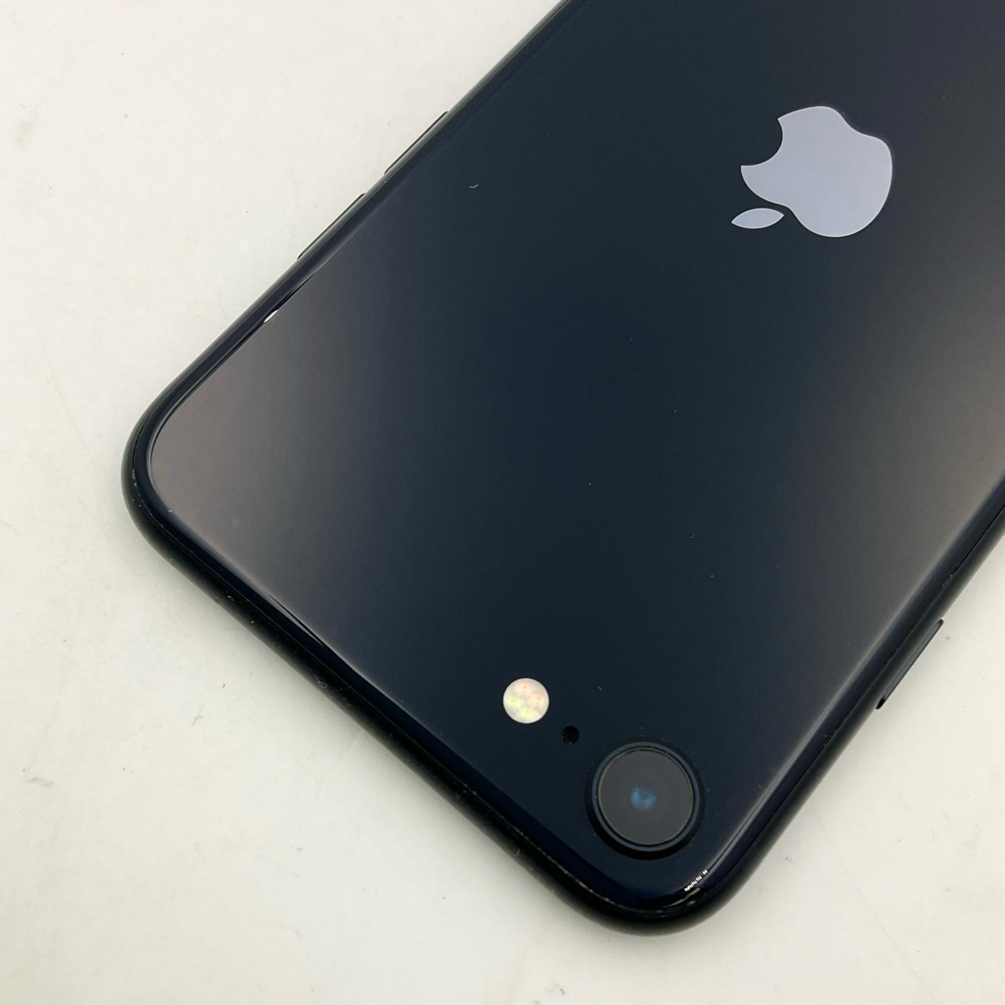 【全額返金保証】【最速発送】Apple iPhone iPhone SE（第3世代） 64GB ミッドナイト Softbank 動作確認済 84%
