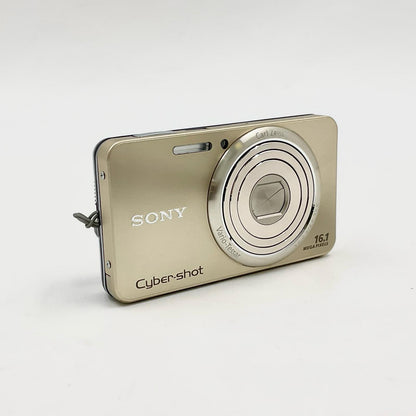 【最速発送】Sony コンパクトデジタルカメラ Cyber-shot DSC-W570 ゴールド【難有】