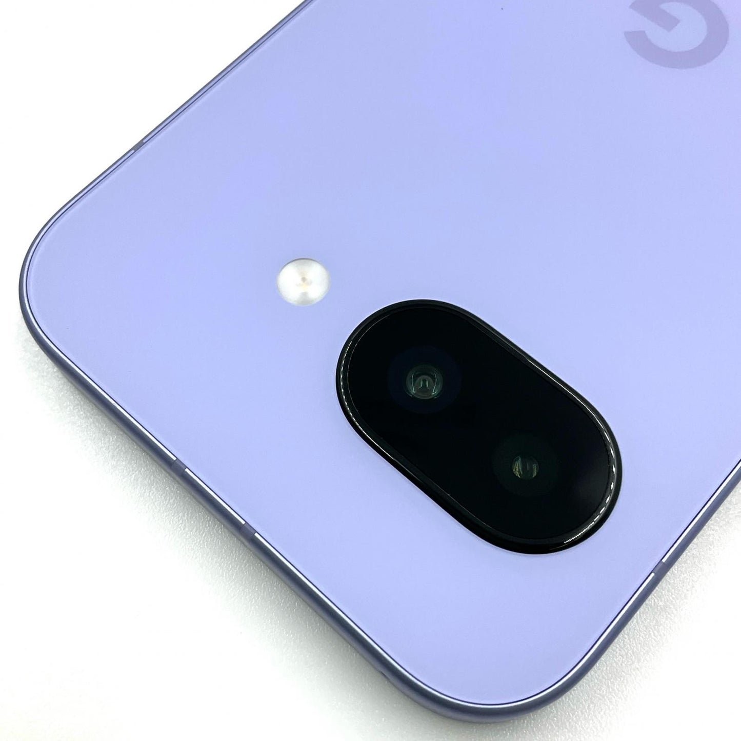【全額返金保証】【最速発送】Google Pixel 9a 128GB Iris docomo G3Y12 白ロム 超美品 動作確認済