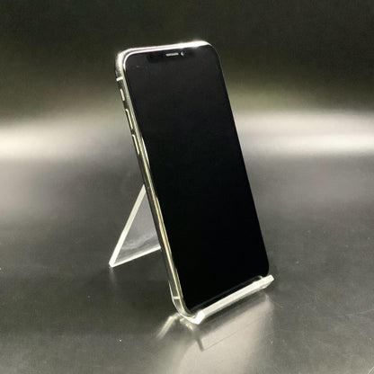 【全額返金保証】【最速発送】Apple iPhone iPhone X 64GB シルバー docomo 白ロム 動作確認済 81%