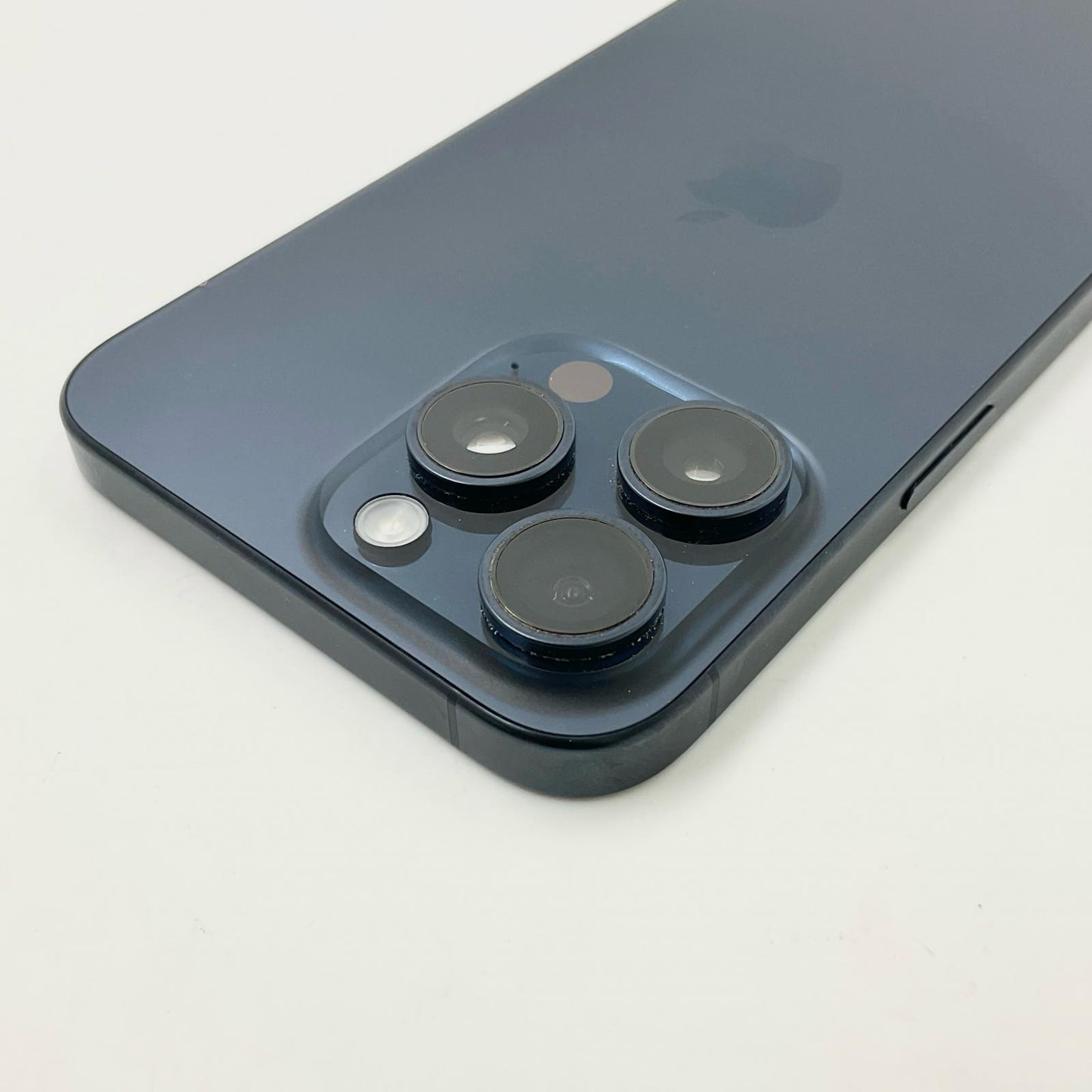 【全額返金保証】【最速発送】Apple iPhone iPhone 15 Pro Max 256GB ブルーチタニウム Softbank 動作確認済 91.1%