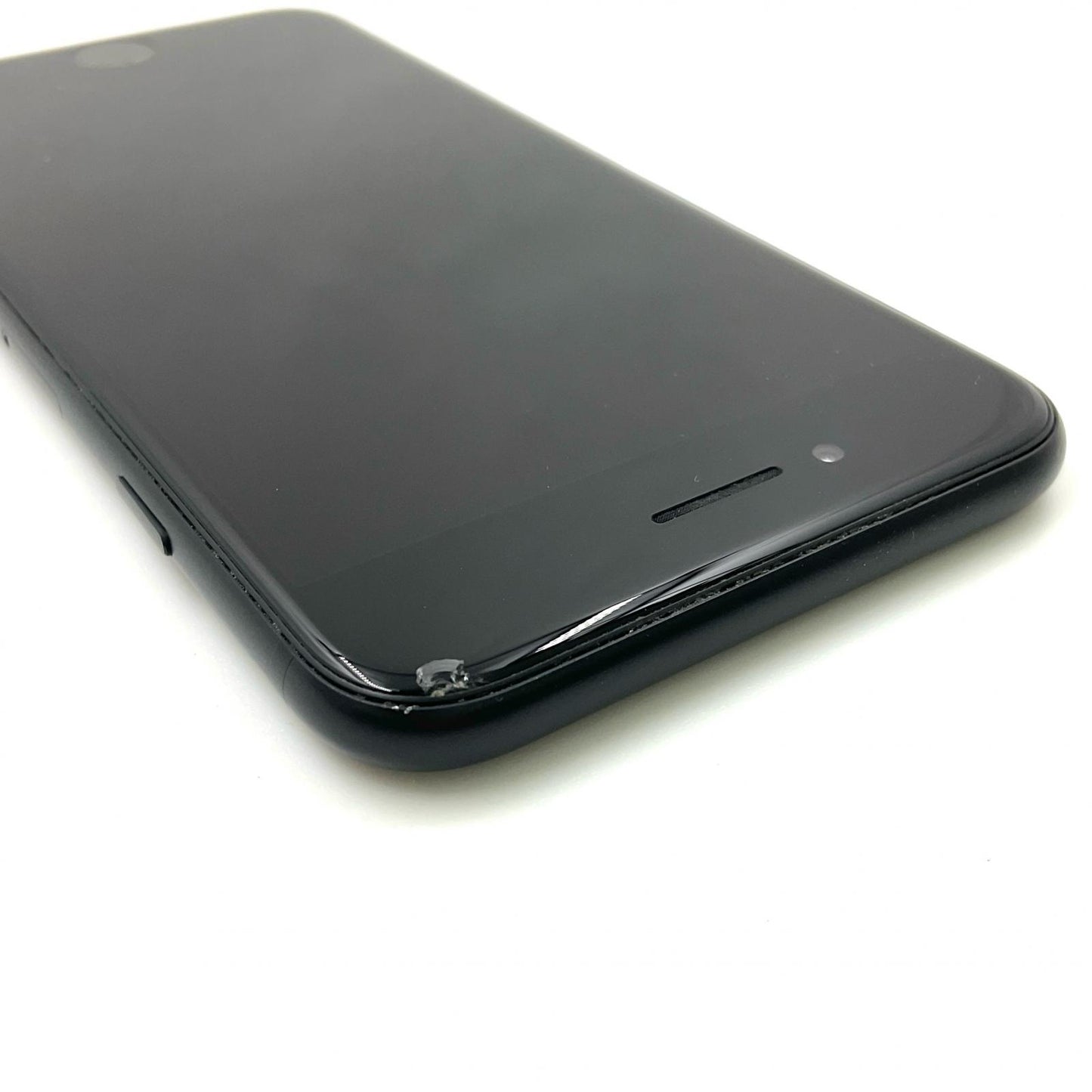 【全額返金保証】【最速発送】Apple iPhone iPhone SE（第2世代） 64GB ブラック Softbank 白ロム 動作確認済 82%