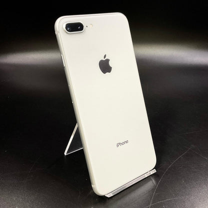 【全額返金保証】【最速発送】Apple iPhone iPhone 8 Plus 64GB シルバー au 白ロム 動作確認済 76%