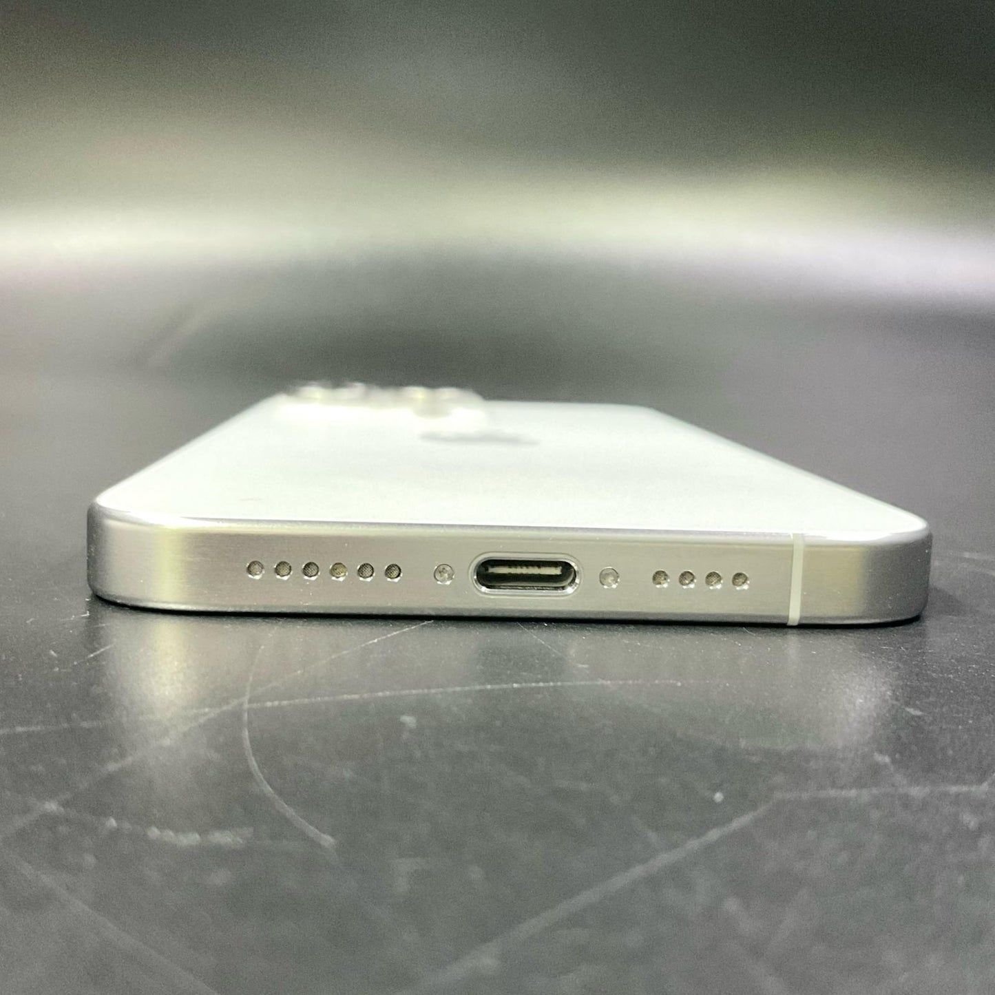 【全額返金保証】【最速発送】Apple iPhone iPhone 15 Pro Max 256GB ホワイトチタニウム SIMフリー 白ロム 美品 動作確認済 85%