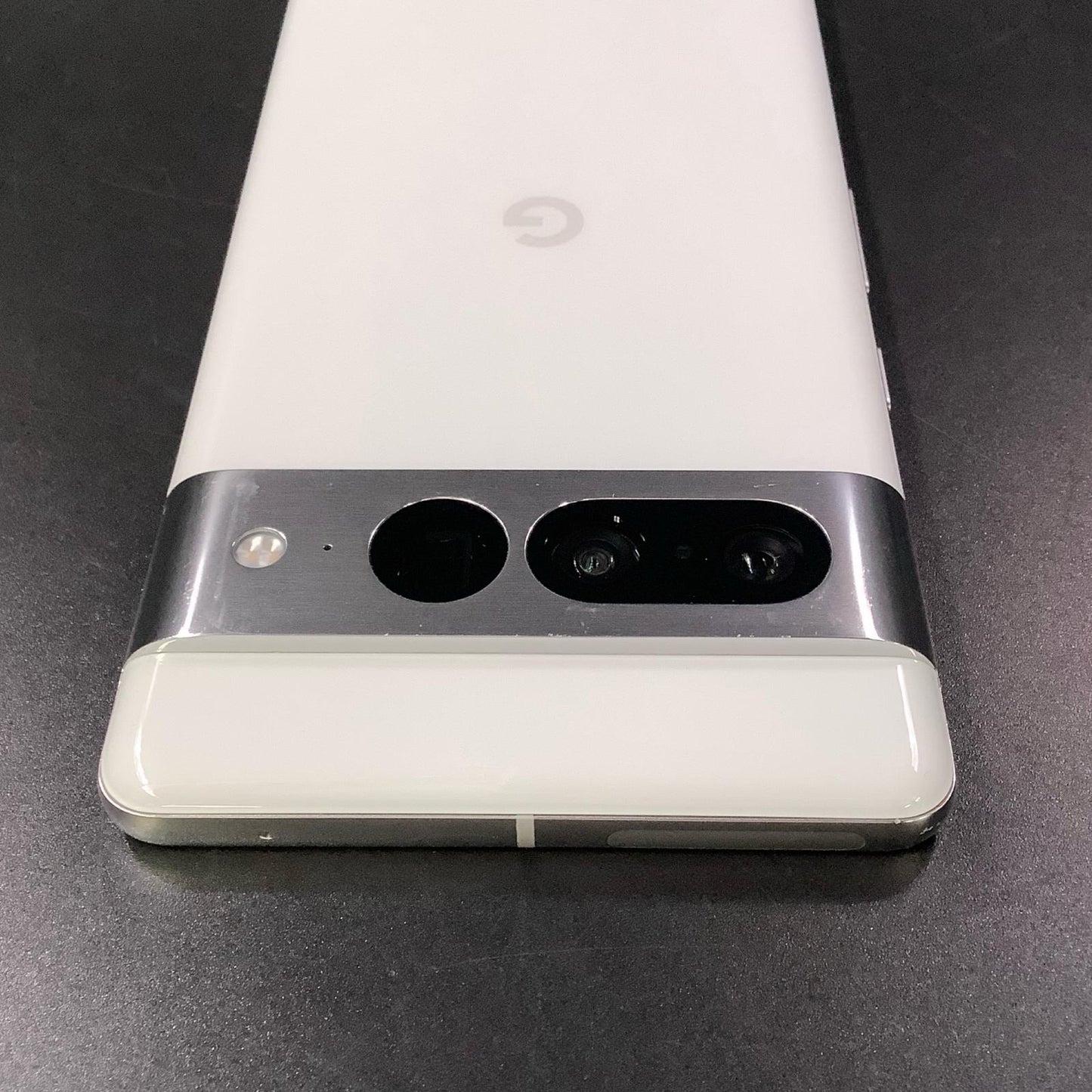 【全額返金保証】【最速発送】Google Pixel 7 Pro 128GB Snow Softbank GFE4J 動作確認済