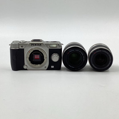 【全額返金保証】【最速発送】PENTAX デジタル一眼 PENTAX Q10 ダブルズームキット [シルバー] シルバー 動作確認済