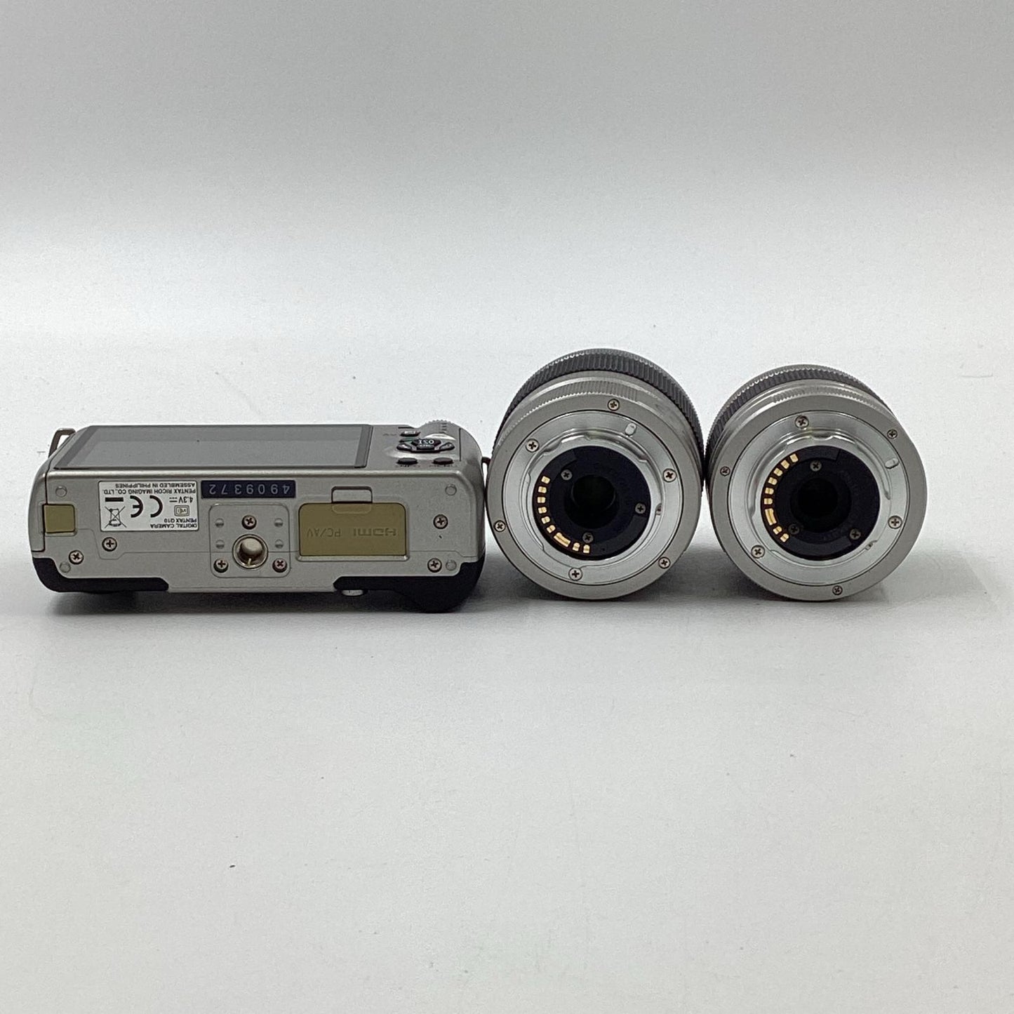 【全額返金保証】【最速発送】PENTAX デジタル一眼 PENTAX Q10 ダブルズームキット [シルバー] シルバー 動作確認済