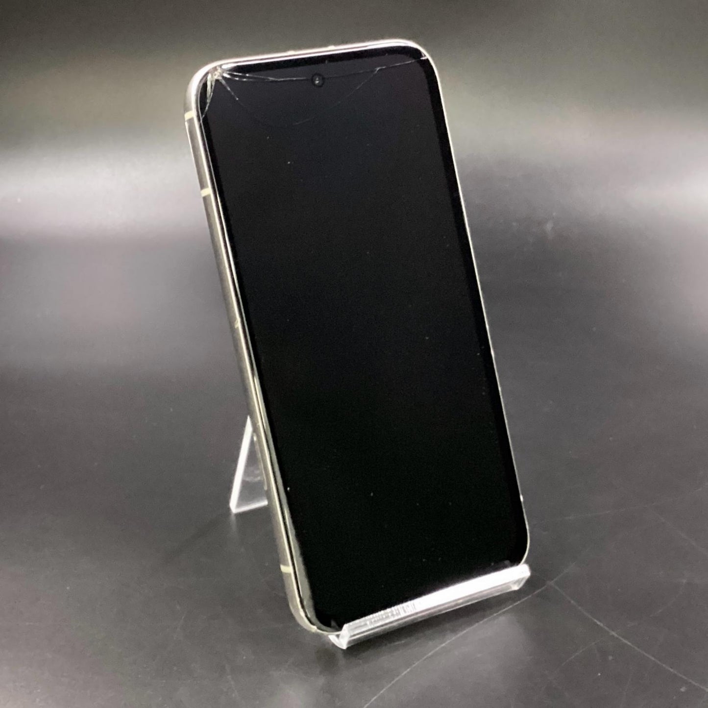【最速発送】Google Pixel 8a 128GB Porcelain au G576D【難有】