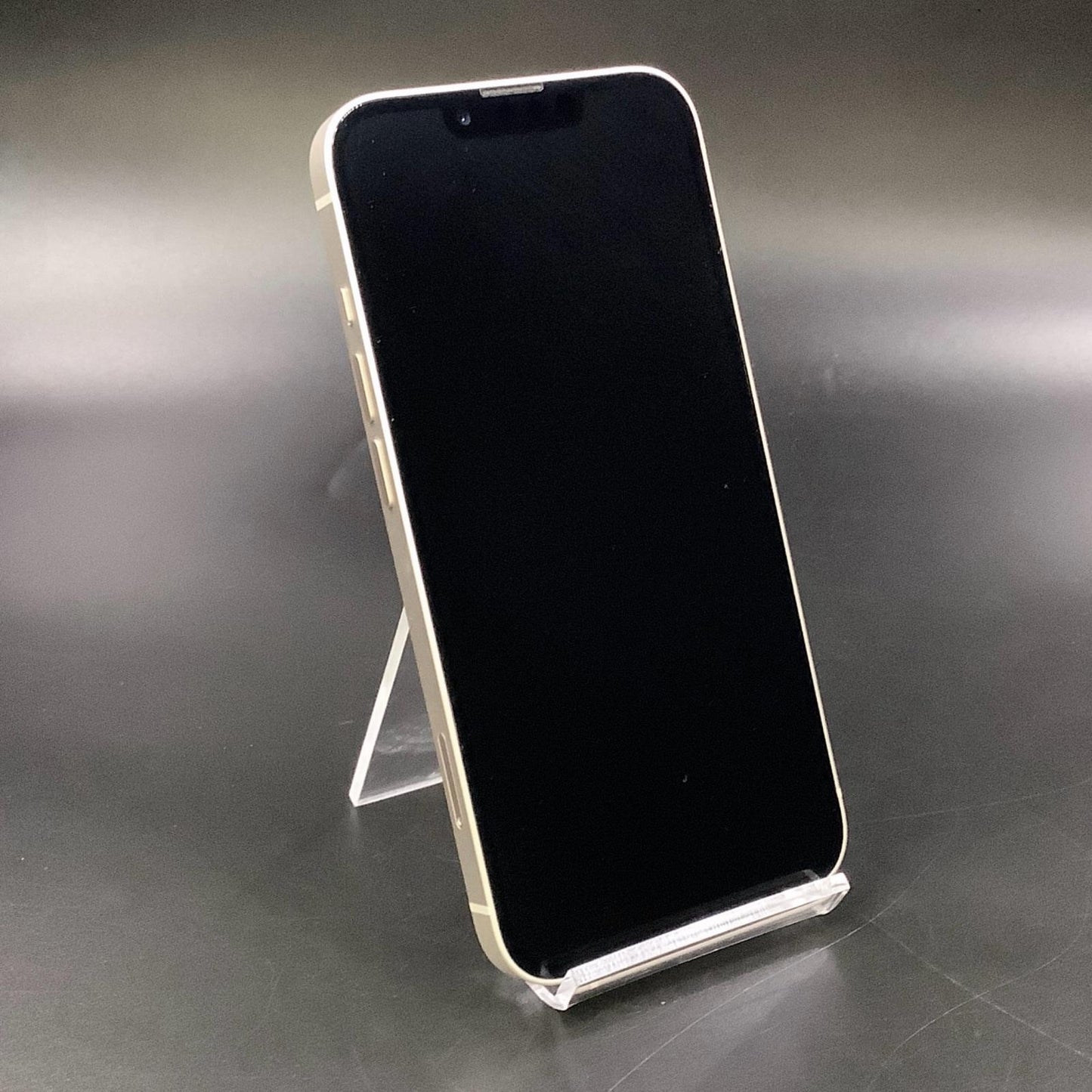 【全額返金保証】【最速発送】Apple iPhone iPhone 13 128GB スターライト au 白ロム 動作確認済 97%