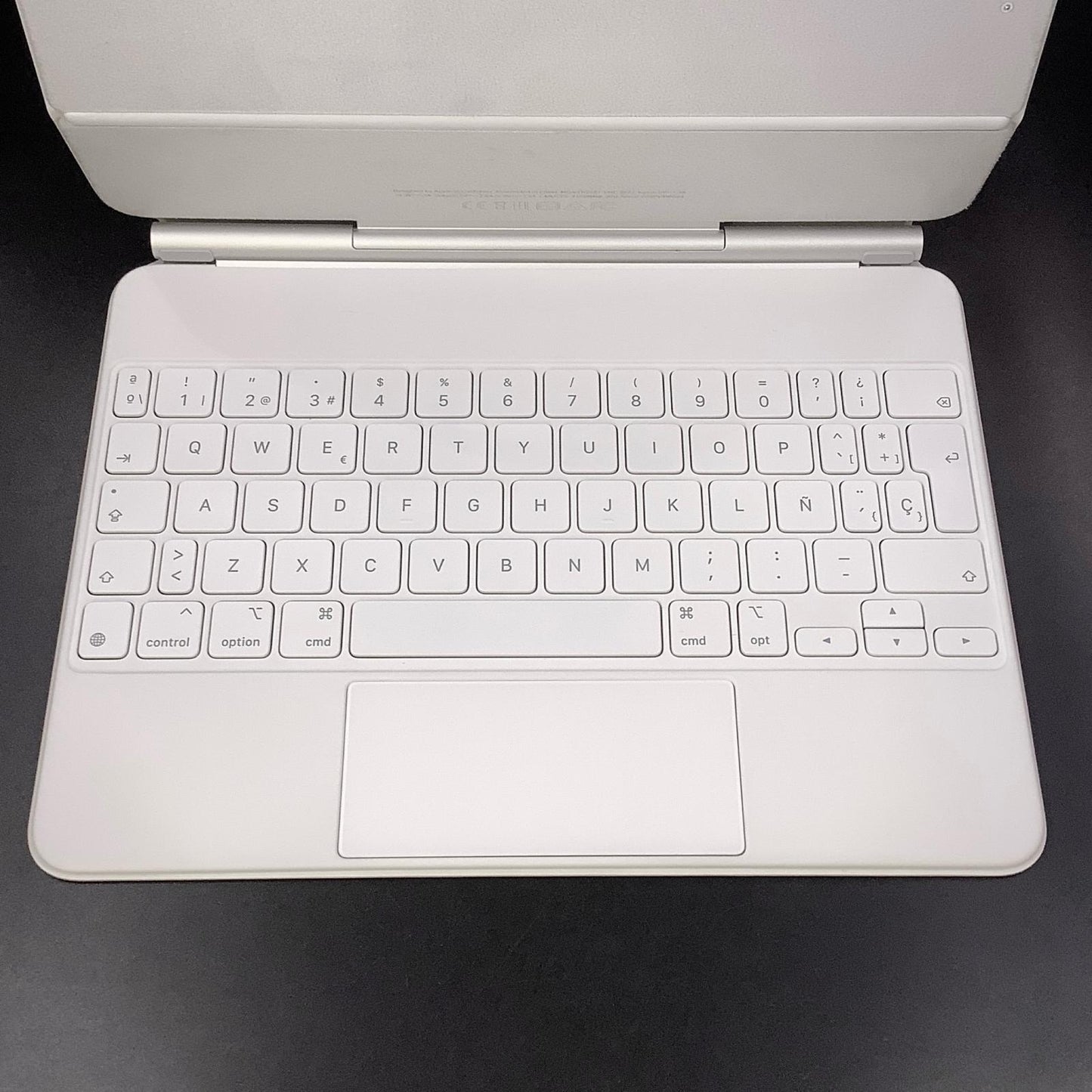 【全額返金保証】【最速発送】Apple iPad Magic Keyboard MJQJ3E/A 動作確認済