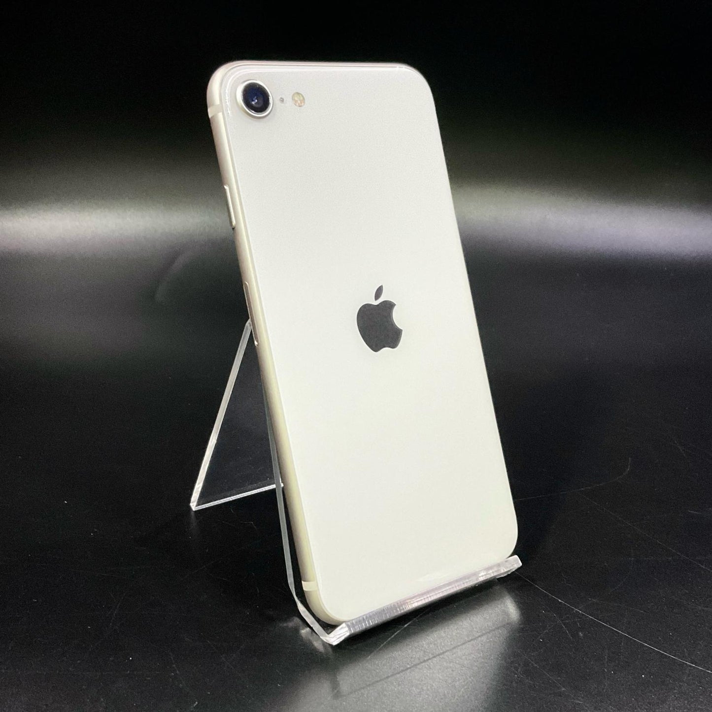 【最速発送】Apple iPhone iPhone SE（第3世代） 64GB スターライト docomo 白ロム【難有】 83%