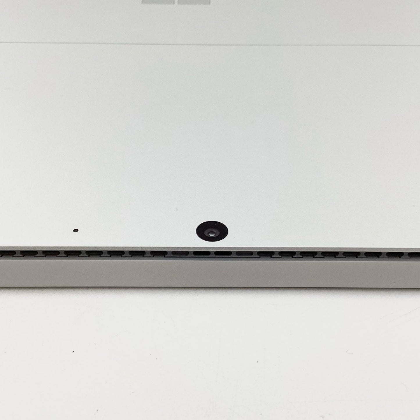 【全額返金保証】【最速発送】Microsoft Surface Pro 8 1983 Intel Core i7-1185G7 32GB SSD 1TB 92% 動作確認済