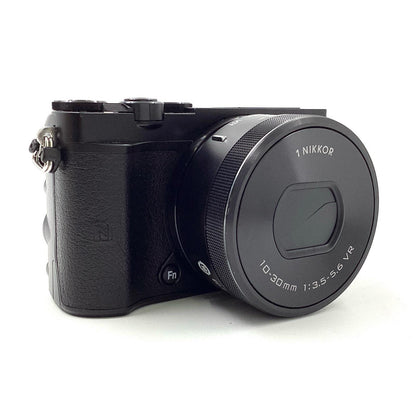 【全額返金保証】【最速発送】Nikon デジタル一眼 Nikon 1 J5 ダブルレンズキット ブラック 美品 動作確認済
