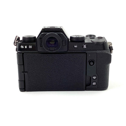 【全額返金保証】【最速発送】FUJIFILM デジタル一眼 X-S10 ボディ ブラック 超美品 動作確認済
