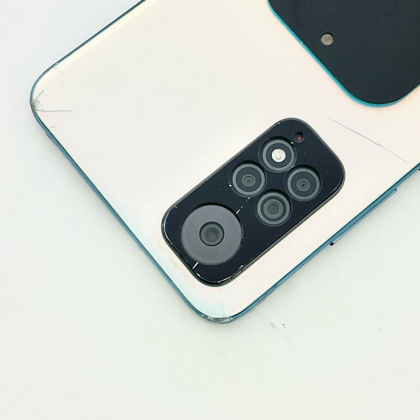 【最速発送】Xiaomi Redmi Note 11 64GB SIMフリー 2201117TL 白ロム【難有】