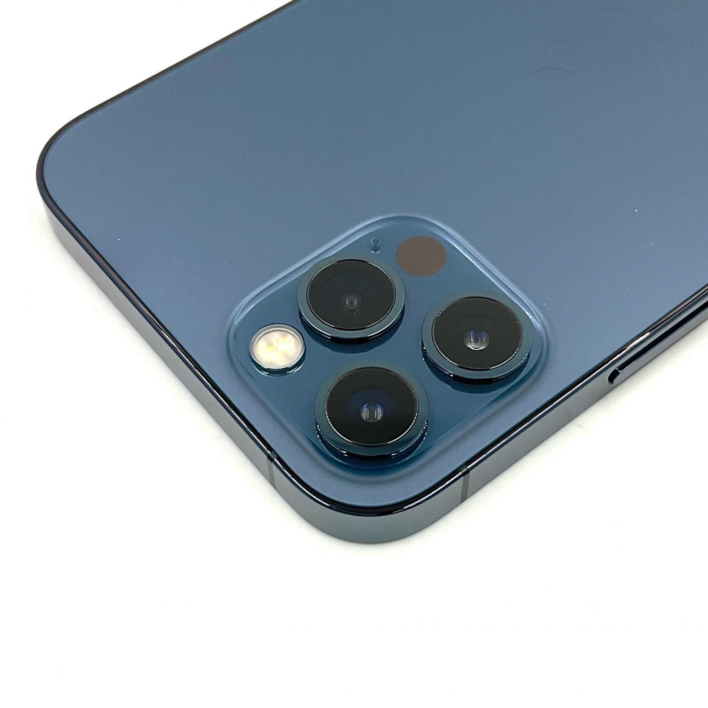 【全額返金保証】【最速発送】Apple iPhone iPhone 12 Pro 128GB SIMフリー 白ロム 動作確認済 79%