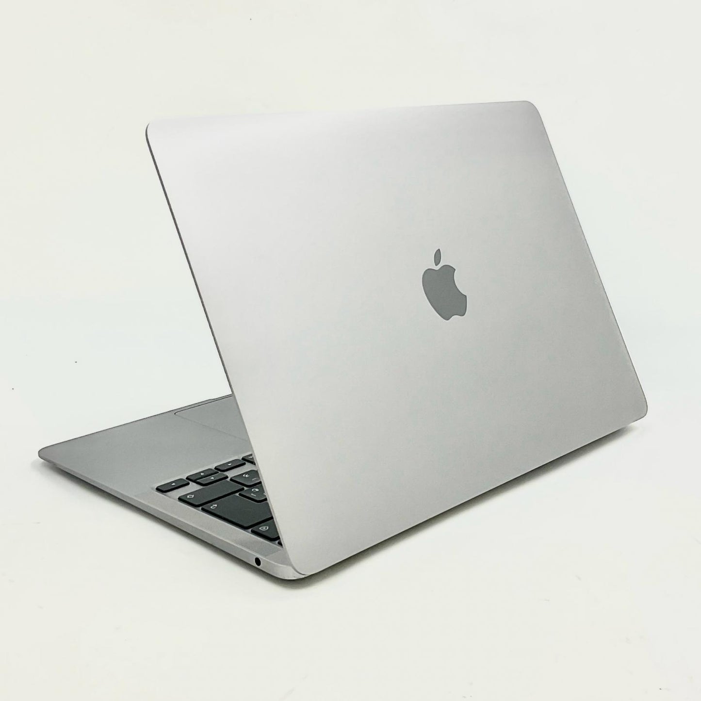 【最速発送】Apple MacBook Air 13インチ 2020 M1 8GB SSD 512GB スペースグレイ 84%【難有】