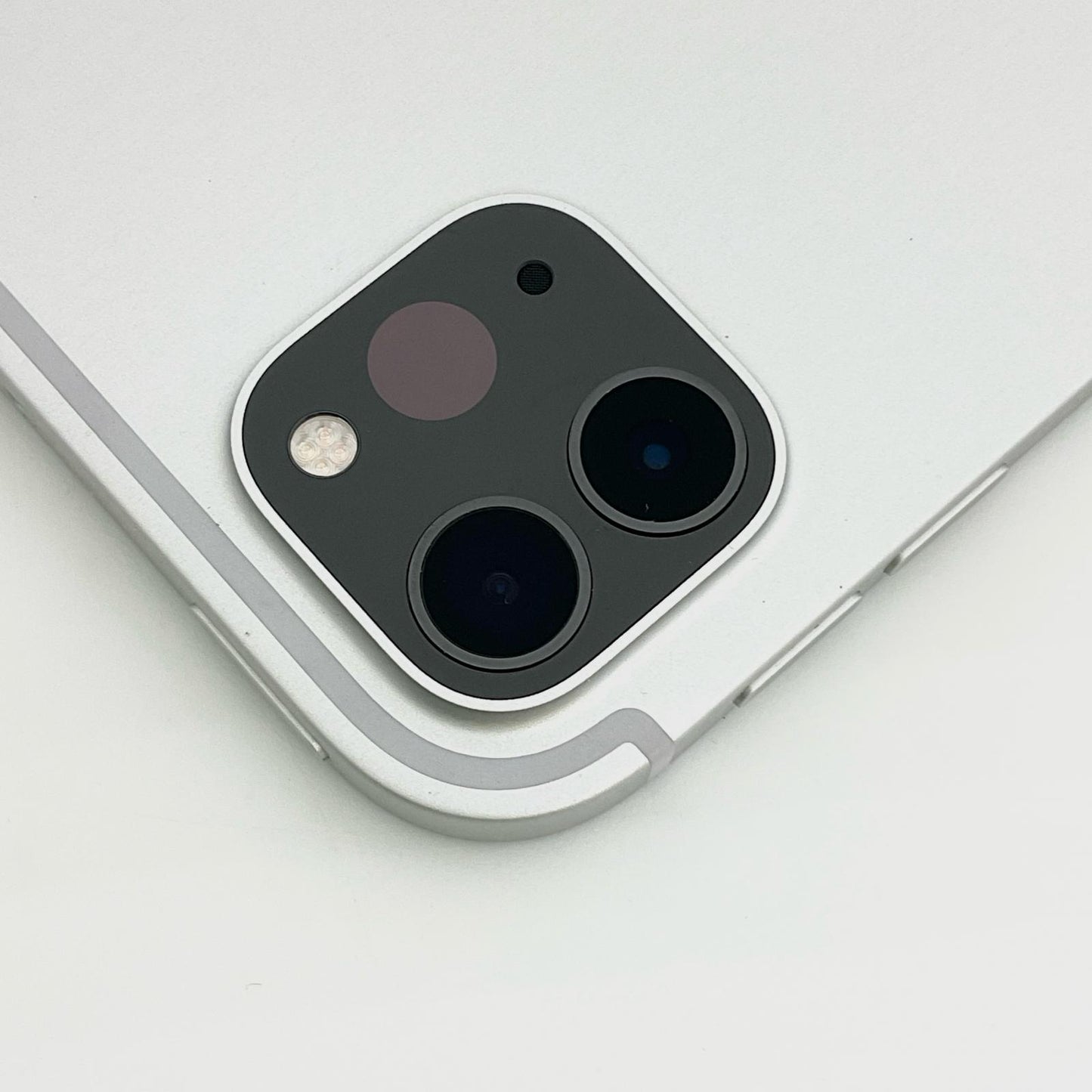 【全額返金保証】【最速発送】Apple iPad Pro 11インチ 第3世代 256GB シルバー WiFi+Cellular SIMフリー 白ロム 美品 動作確認済