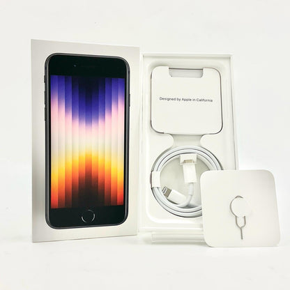 【全額返金保証】【最速発送】Apple iPhone iPhone SE（第3世代） 64GB docomo 白ロム 動作確認済 82%