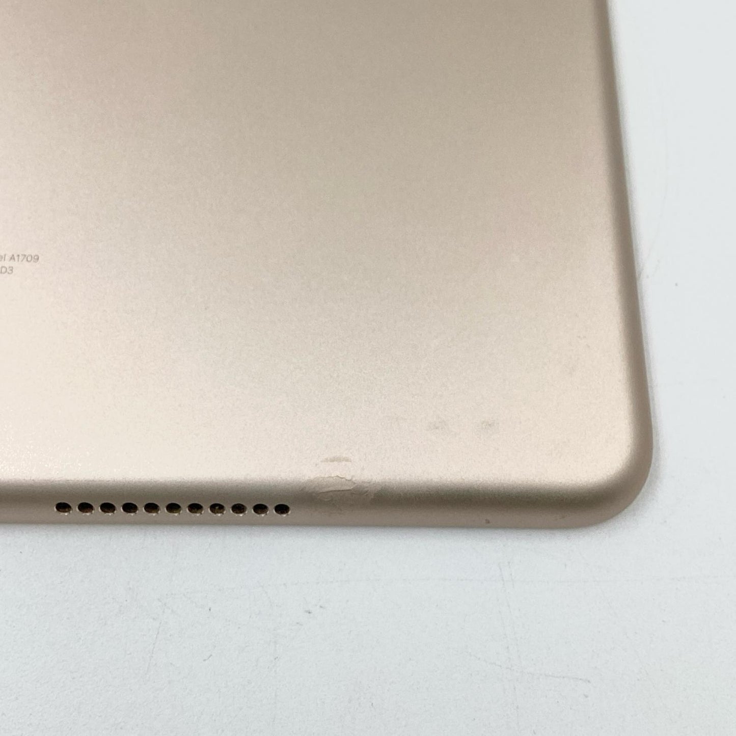 【最速発送】Apple iPad iPad Pro 10.5インチ 第1世代 64GB ゴールド WiFi+Cellular Softbank 白ロム【難有】