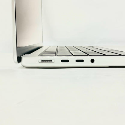 【全額返金保証】【最速発送】Apple MacBook Pro 14インチ 2024 Apple M4 16GB SSD 1TB シルバー 100% 美品 動作確認済