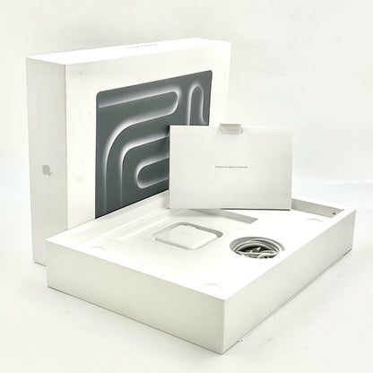 【全額返金保証】【最速発送】Apple MacBook Pro 14インチ 2024 Apple M4 16GB SSD 1TB シルバー 100% 美品 動作確認済