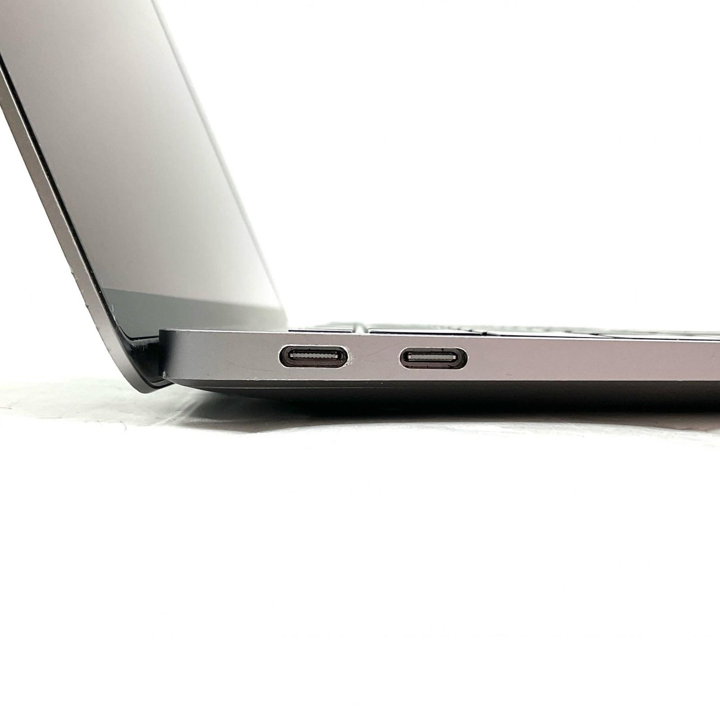 【全額返金保証】【最速発送】Apple MacBook Air 13インチ 2020 Apple M1 16GB SSD 512GB スペースグレイ 85% 動作確認済