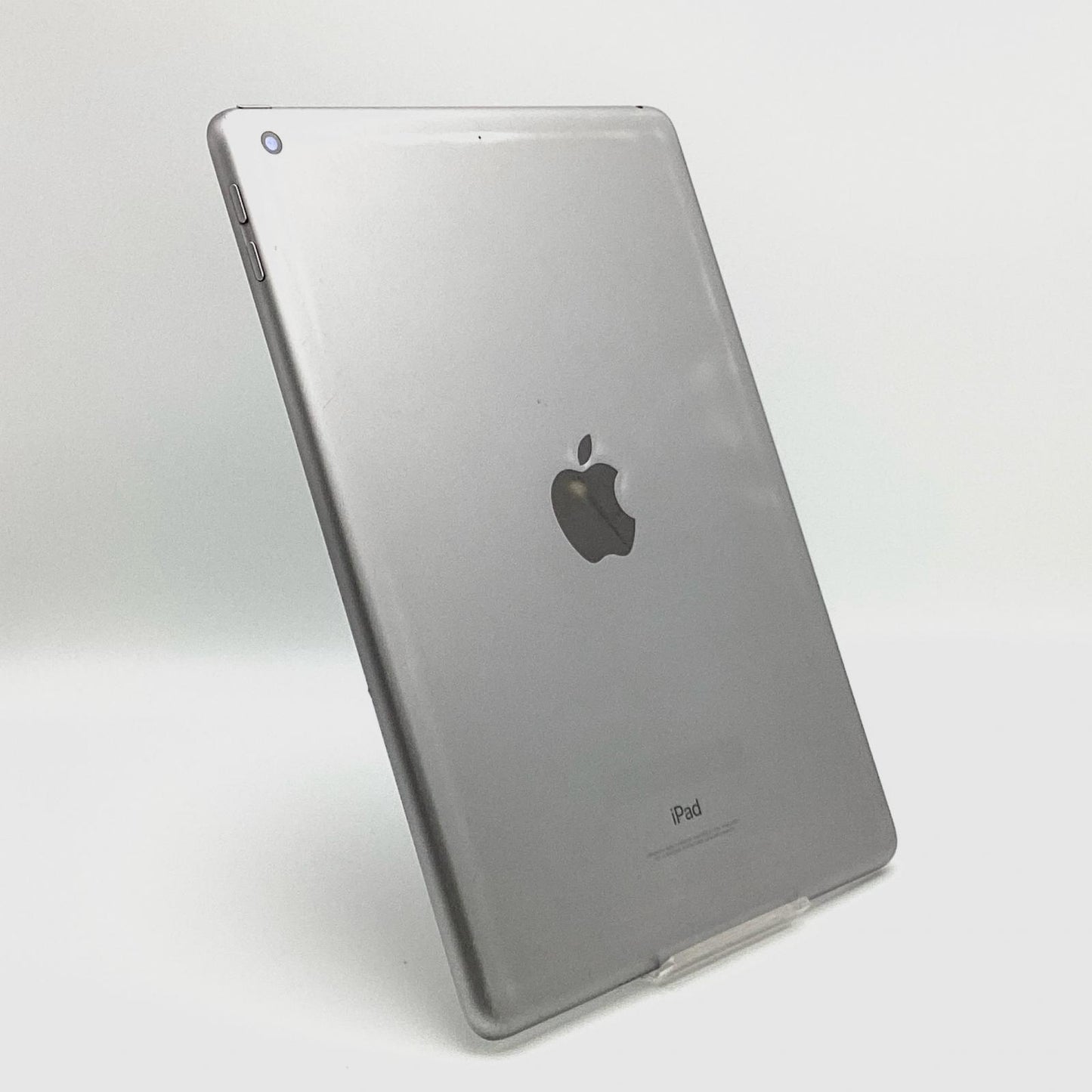 【最速発送】Apple iPad iPad 9.7インチ 第5世代 32GB スペースグレイ Wi-Fi【難有】
