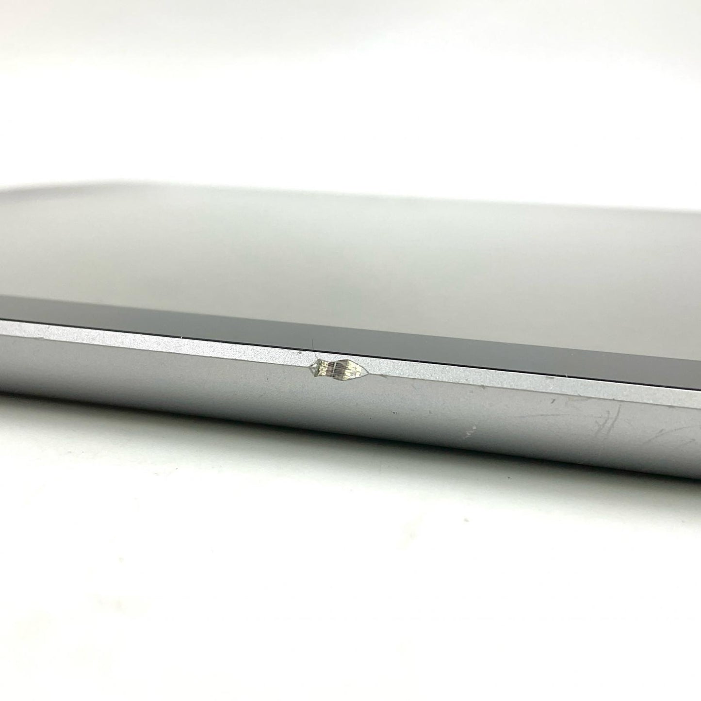 【最速発送】Apple iPad iPad 9.7インチ 第5世代 32GB スペースグレイ Wi-Fi【難有】