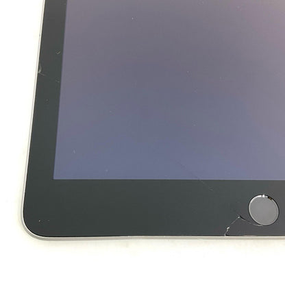 【最速発送】Apple iPad iPad 9.7インチ 第5世代 32GB スペースグレイ Wi-Fi【難有】