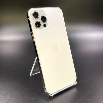 【最速発送】Apple iPhone iPhone 12 Pro 128GB シルバー docomo 白ロム【難有】 86%