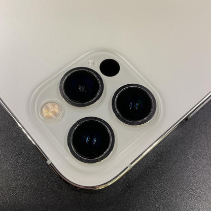 【最速発送】Apple iPhone iPhone 12 Pro 128GB シルバー docomo 白ロム【難有】 86%