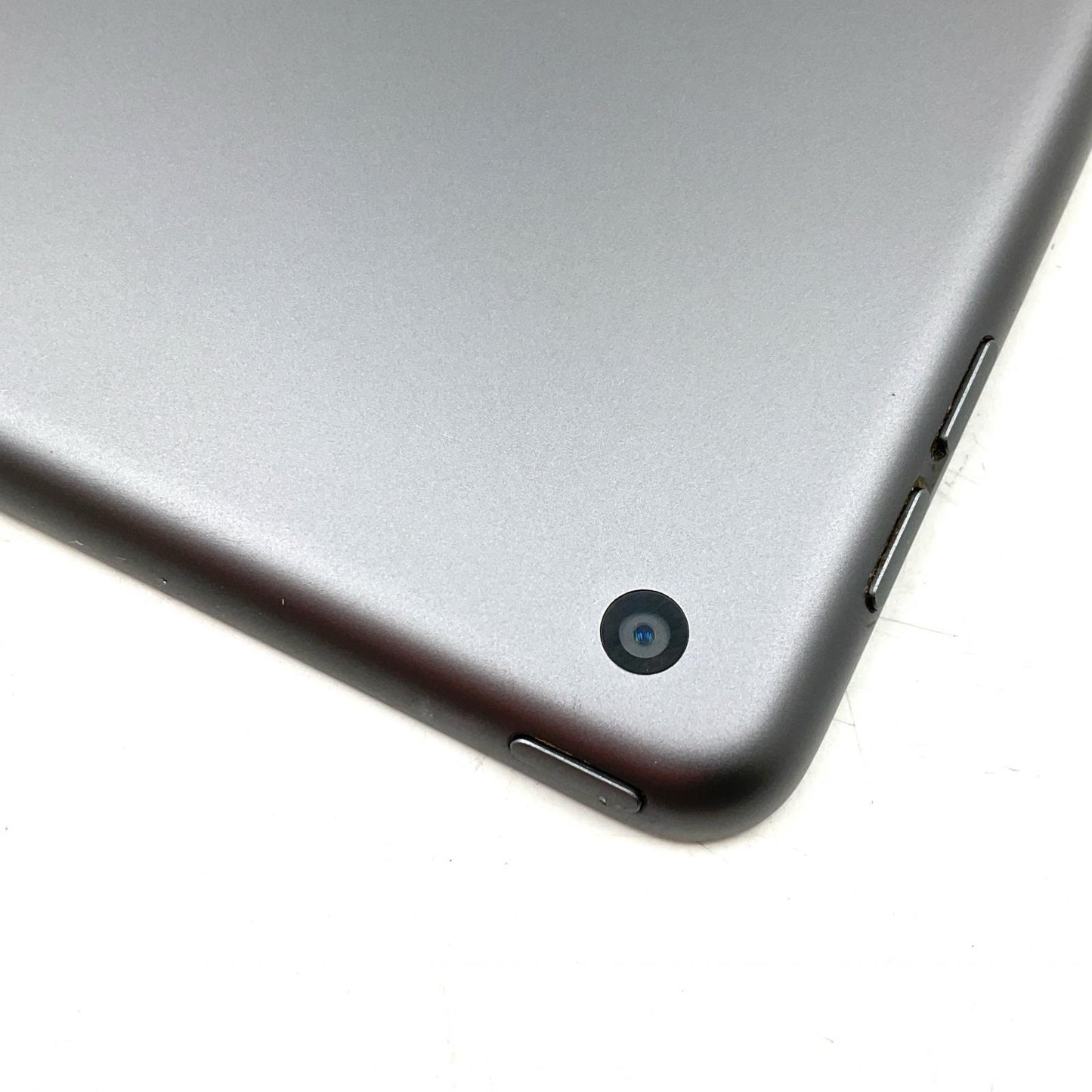 【最速発送】Apple iPad iPad 10.2インチ 第7世代 32GB スペースグレイ Wi-Fi【難有】