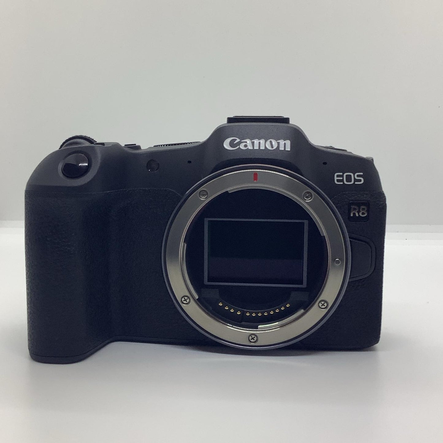 【全額返金保証】【最速発送】Canon デジタル一眼 EOS R8 ボディ ブラック 超美品 動作確認済