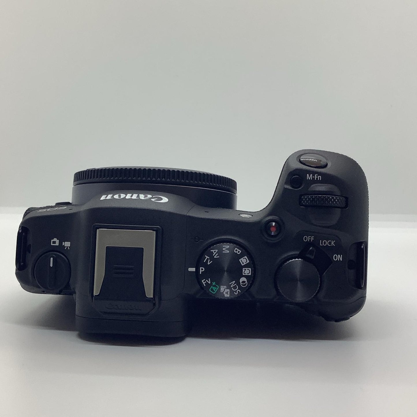 【全額返金保証】【最速発送】Canon デジタル一眼 EOS R8 ボディ ブラック 超美品 動作確認済