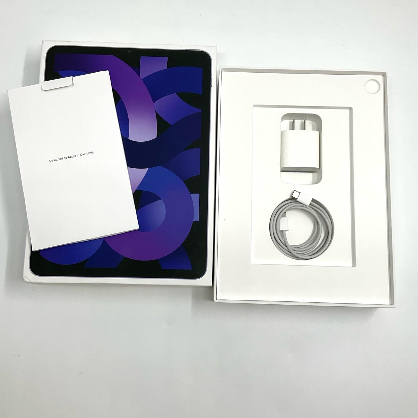 【全額返金保証】【最速発送】Apple iPad Air 10.9インチ 第5世代 64GB パープル Wi-Fi 動作確認済