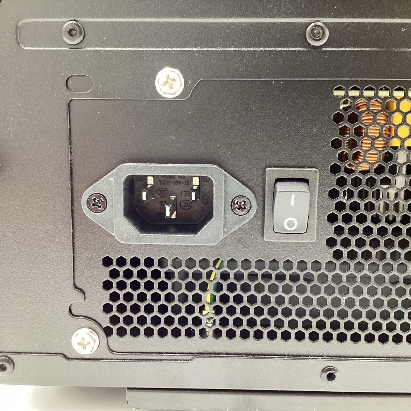 【全額返金保証】【最速発送】ドスパラ GALLERIA RM7R-R46T AMD Ryzen 7 5700X 32GB SSD 1TB NVIDIA GeForce RTX 4060 Ti 動作確認済