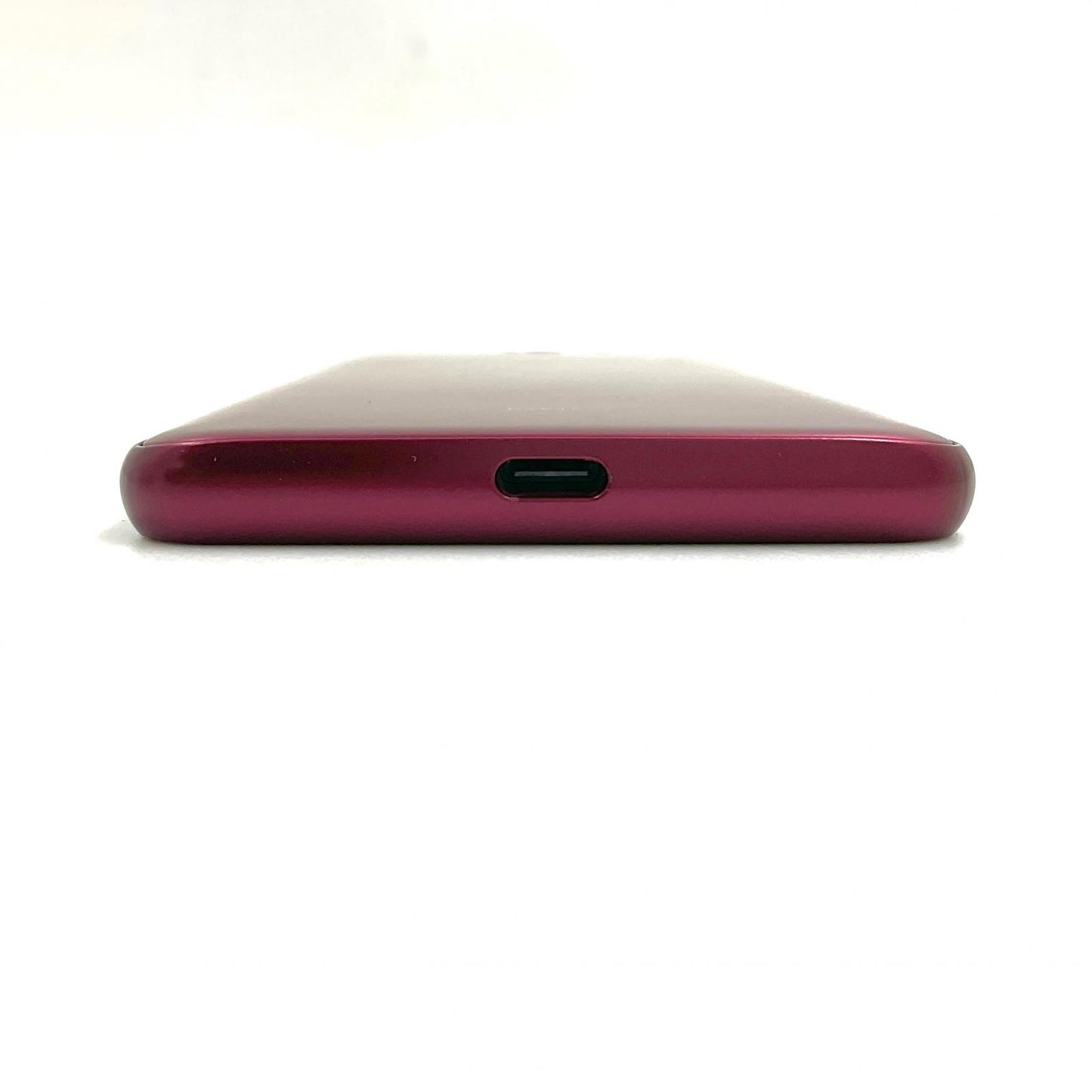 【全額返金保証】【最速発送】京セラ BASIO 4 32GB ワインレッド au KYV47 白ロム 動作確認済