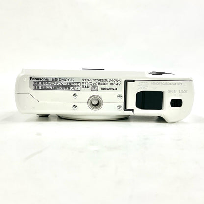 【全額返金保証】【最速発送】Panasonic デジタル一眼 LUMIX DMC-GF2 ボディ ホワイト 美品 動作確認済