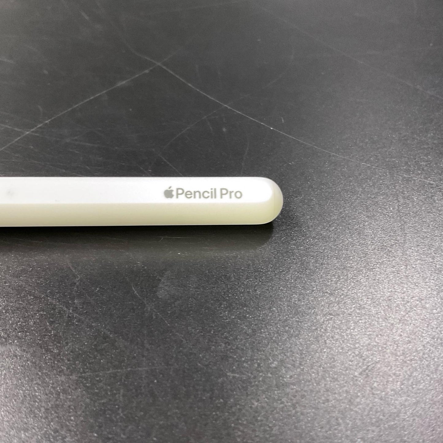 【全額返金保証】【最速発送】Apple Apple Pencil Pro MX2D3ZA/A 動作確認済