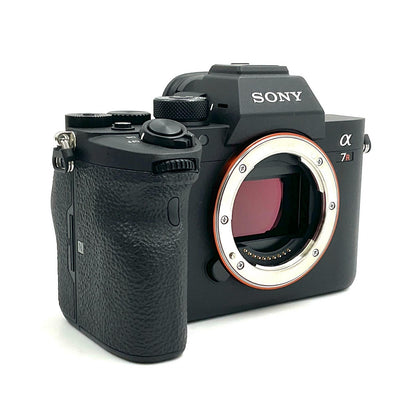 【全額返金保証】【最速発送】Sony デジタル一眼 α7R IV ILCE-7RM4 ボディ ブラック 美品 動作確認済