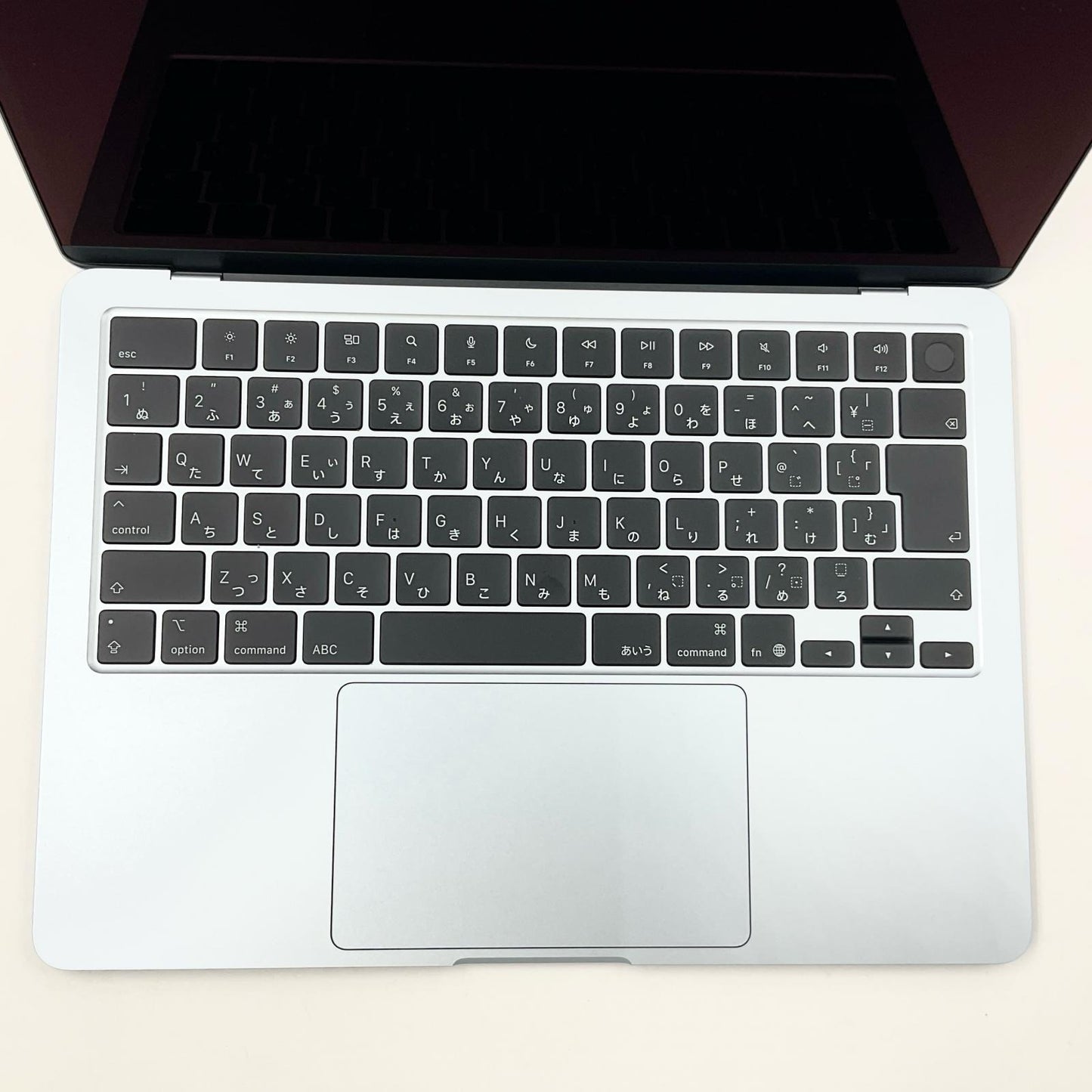 【全額返金保証】【最速発送】Apple MacBook Air 13.6インチ 2025年 Apple M4 16GB SSD 256GB スカイブルー 100% 超美品 動作確認済