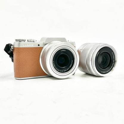 【全額返金保証】【最速発送】Panasonic デジタル一眼 LUMIX DMC-GF7W ダブルズームレンズキット ブラウン 動作確認済